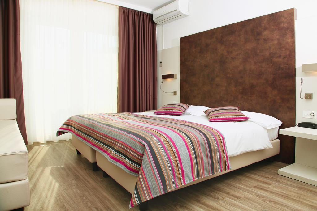 Colorado Hotel ลูกาโน ภายนอก รูปภาพ